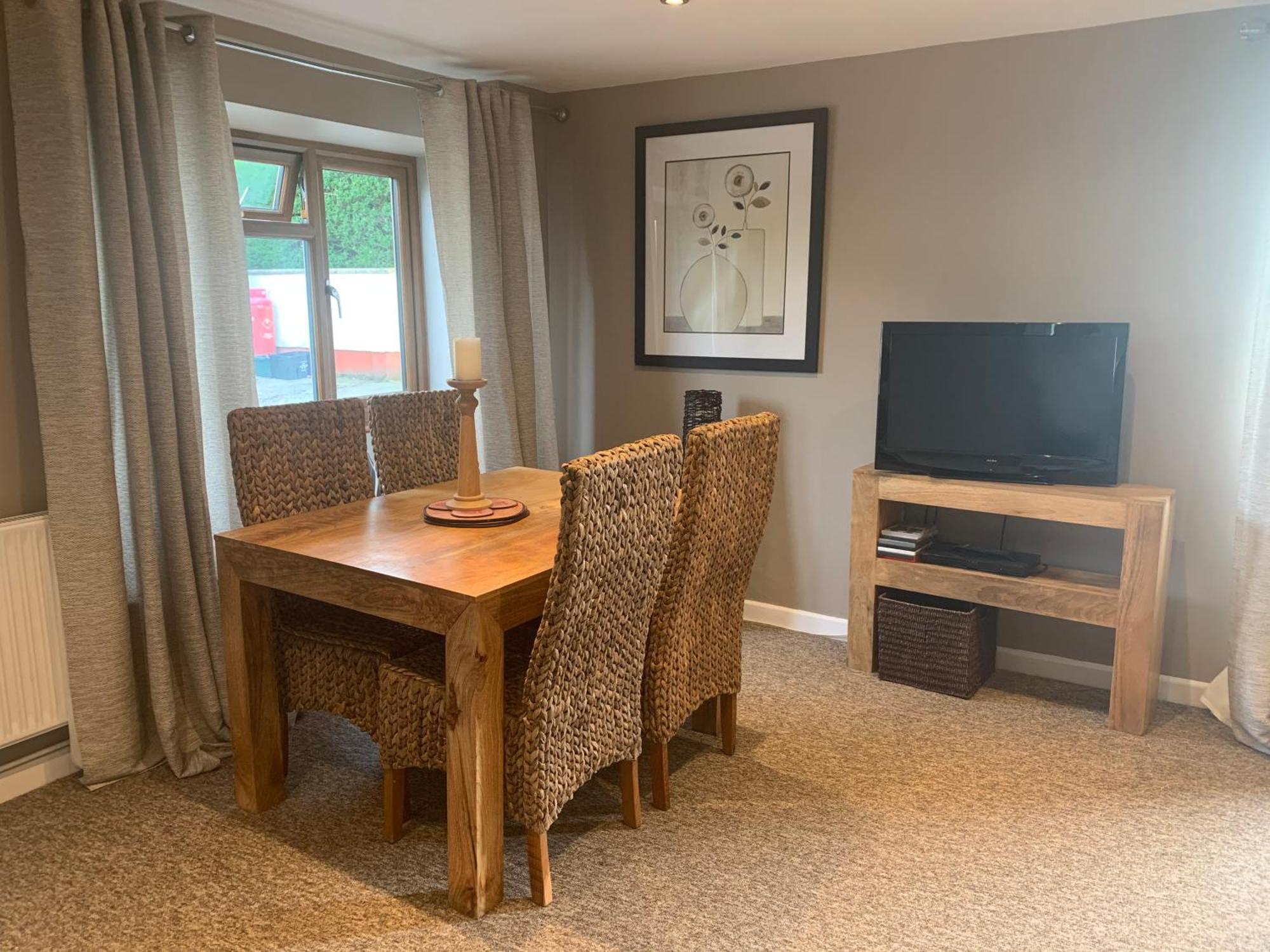 Beaconsfield Farm Apartment Уелс Екстериор снимка